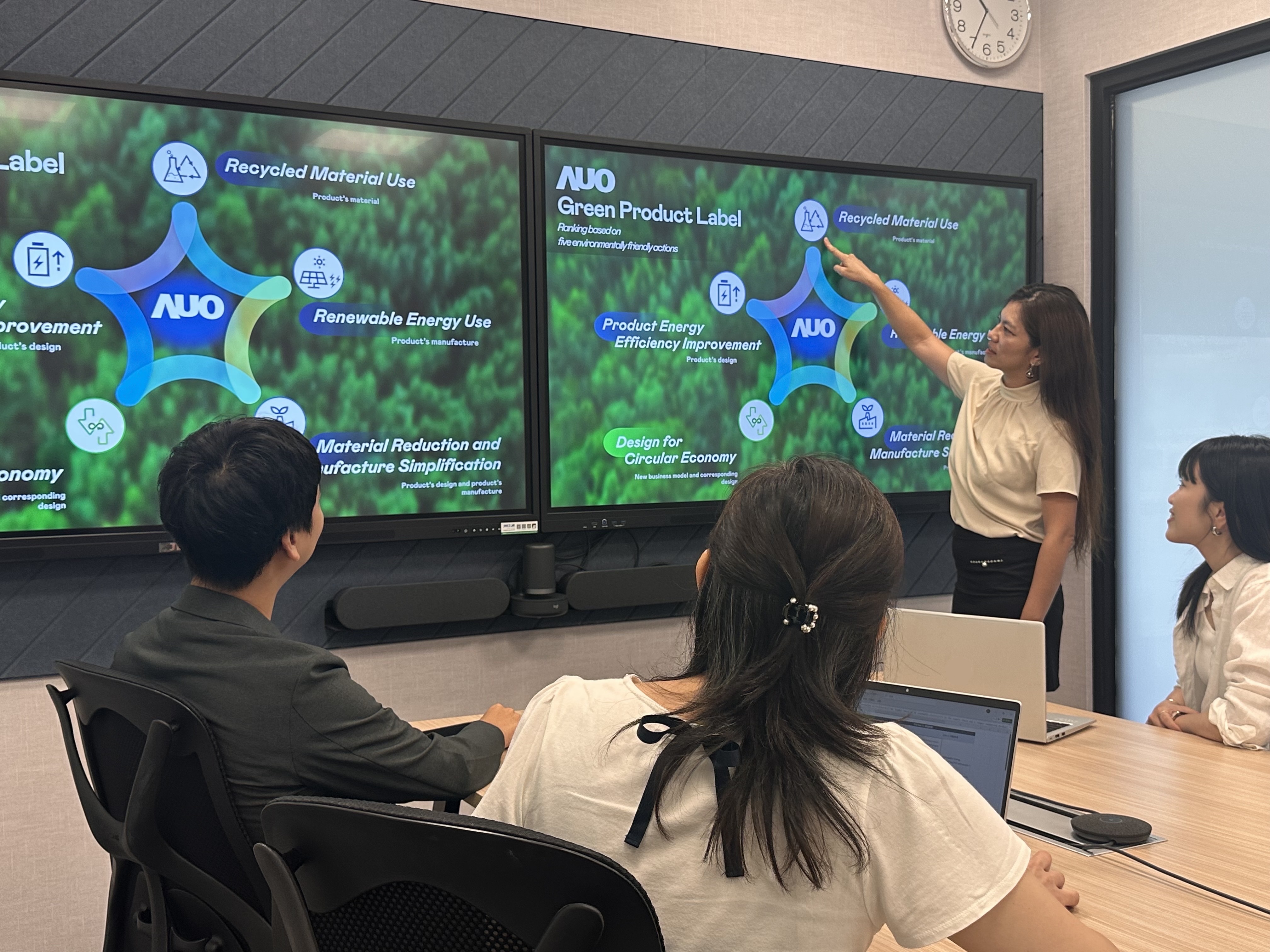 60net Took the Global Stage at SID to Present Its Low-Carbon Product Management Methodology, Driving Green Business Opportunities Through Innovation